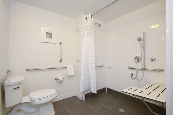  - Hampton Inn & Suites Cincinnati - I-71, Exit 12