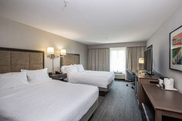 - Hampton Inn & Suites Cincinnati - I-71, Exit 12
