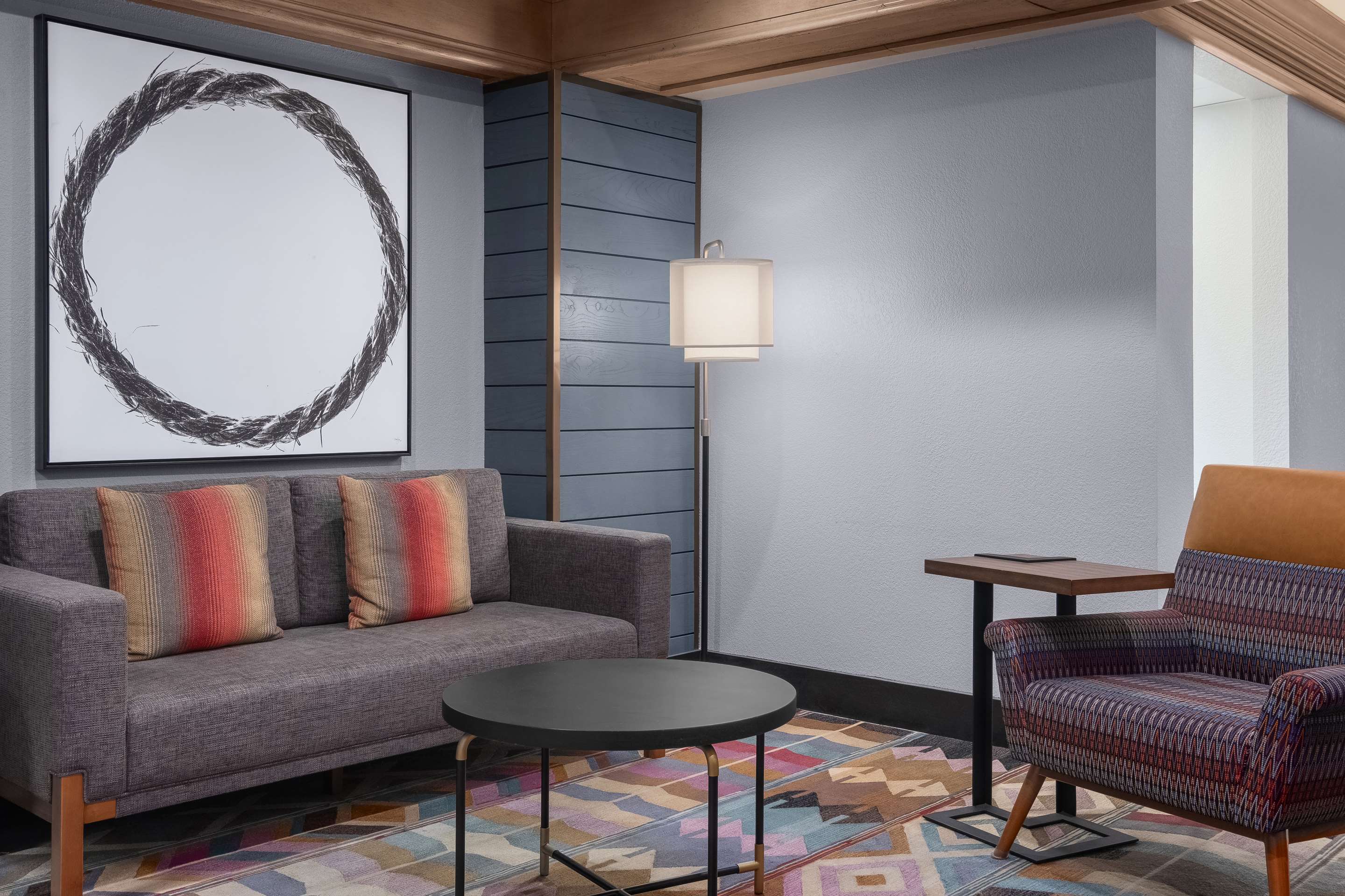 Lobby | Embassy Suites by Hilton El Paso
