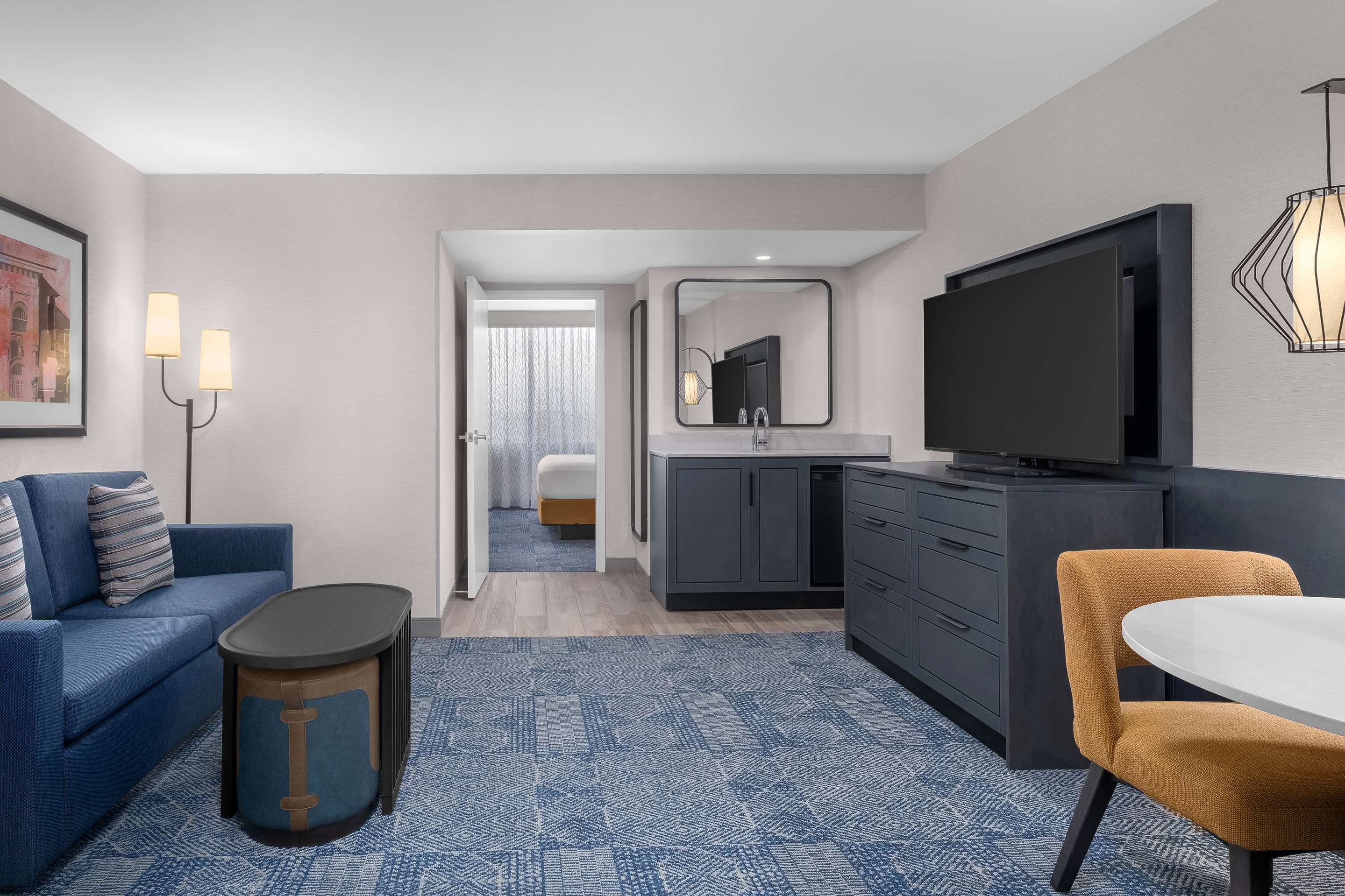 Guest room