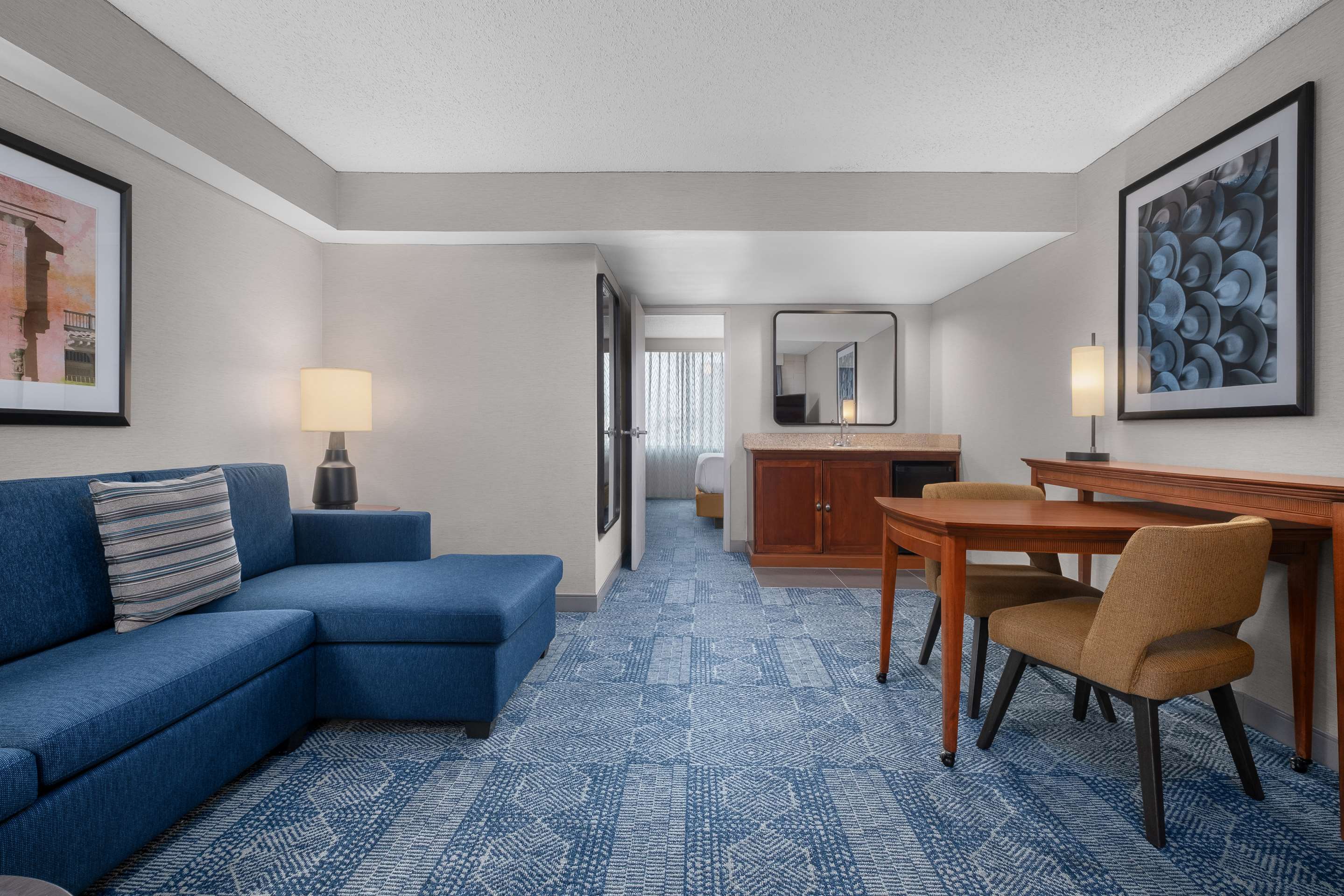 Guest room
