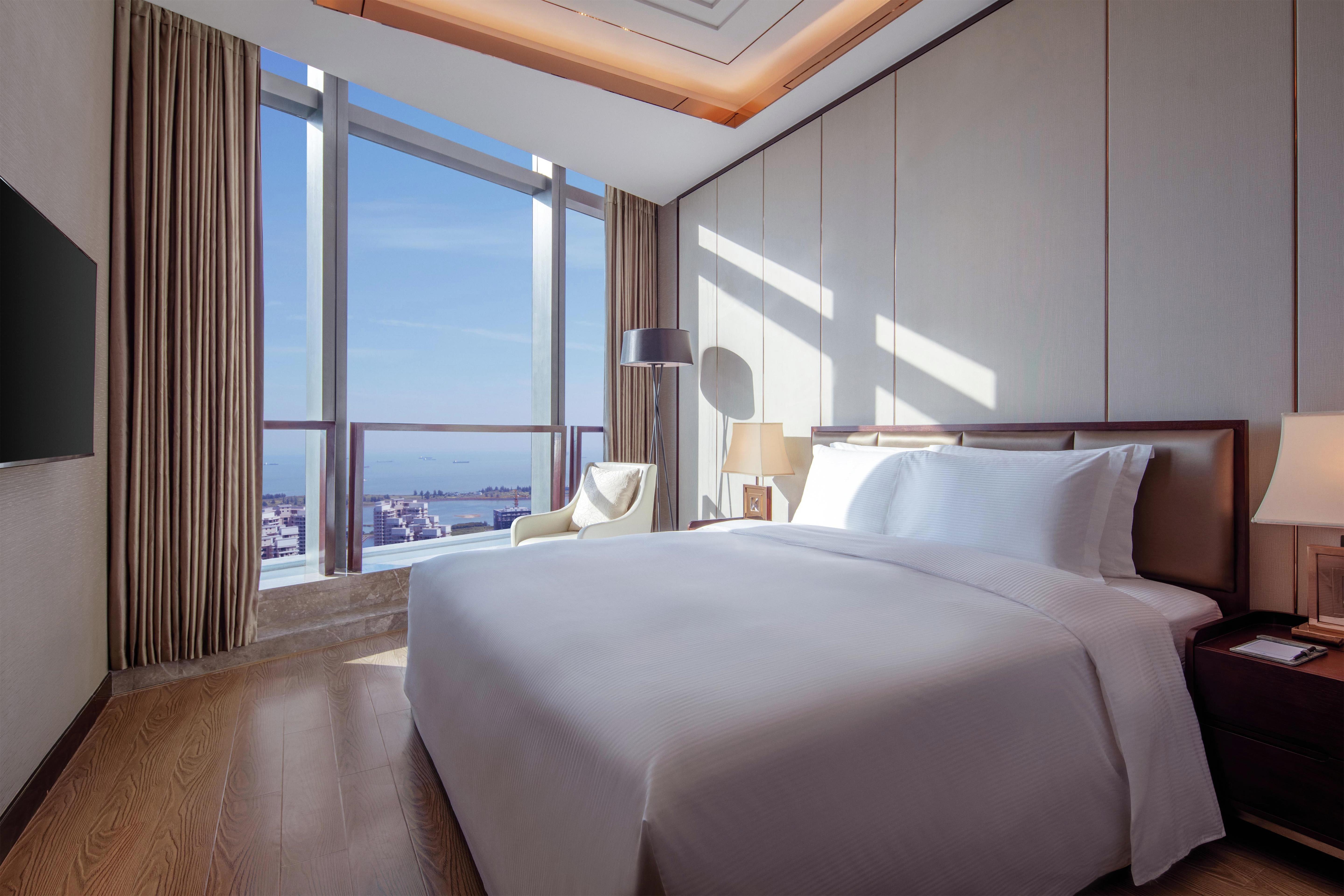 Hilton Haikou Room Type - KING 2BDRM APARTMT OCEANVW