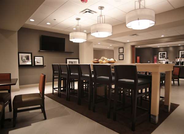 Restaurant - Hampton Inn Medical Center Lexington