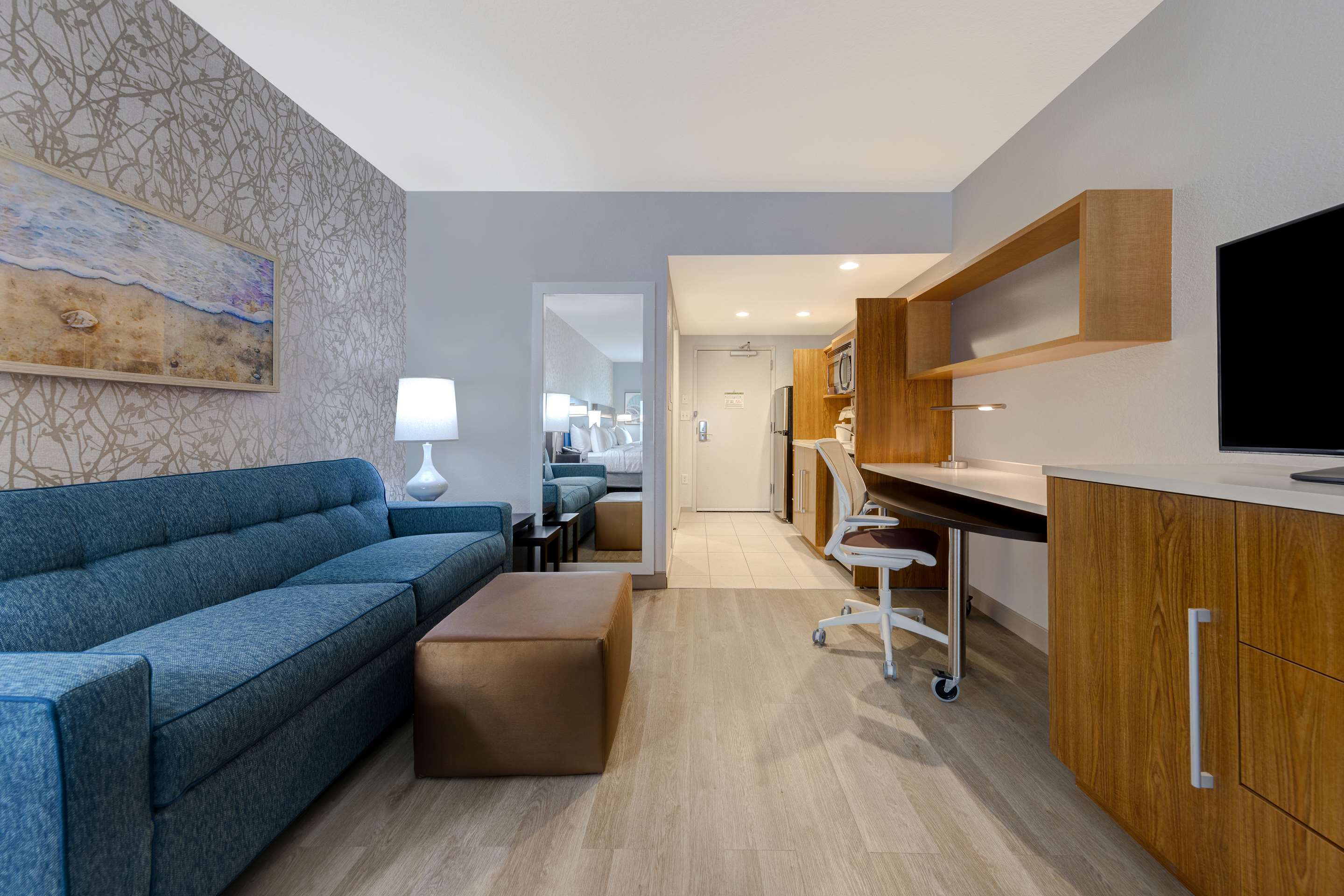 Guest room