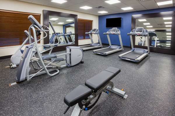 Fitness/ Exercise Room - Hampton Inn & Suites South Sioux City