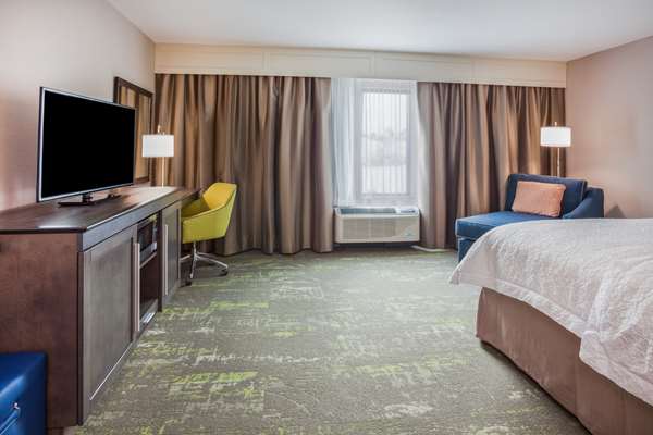  - Hampton Inn & Suites South Sioux City