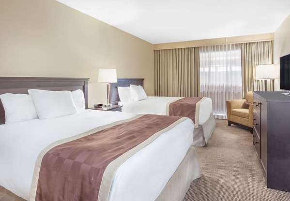  - Baymont Inn & Suites Red Deer