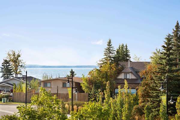  - Days Inn Sylvan Lake