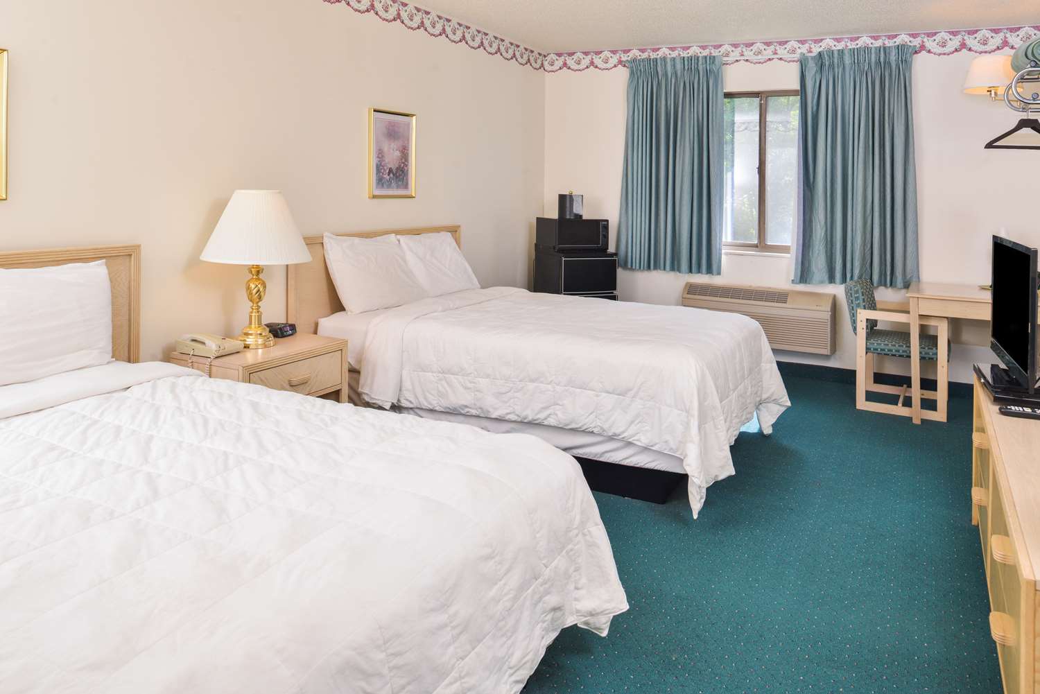 Americas Best Value Inn Bluffton, IN See Discounts