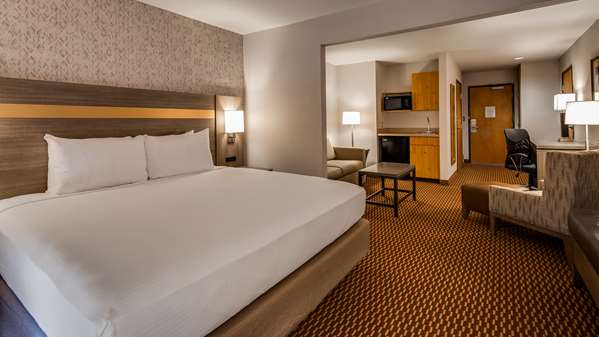  - Best Western Moriarty Heritage Inn