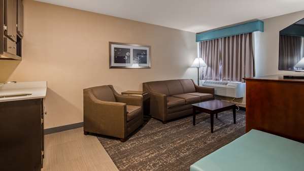 Suite - Best Western Hampshire Inn Seabrook