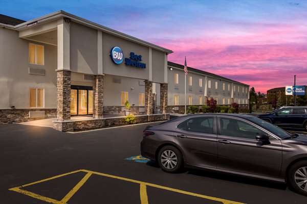 Exterior view - Best Western Milford Inn - I-495, Exit 50