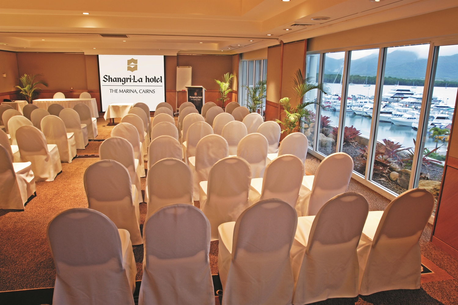 SHANGRI LA CAIRNS - Photo 20