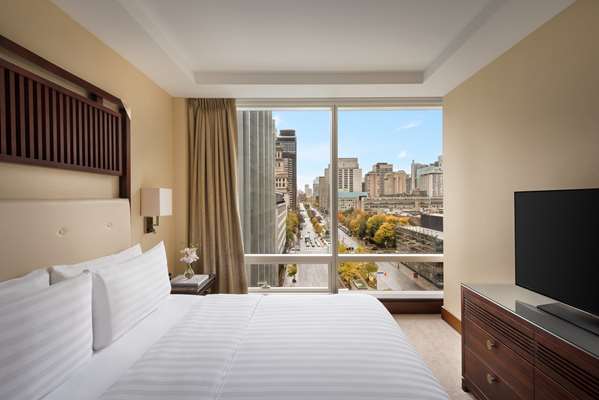 Suite - Shangri-La Hotel Toronto