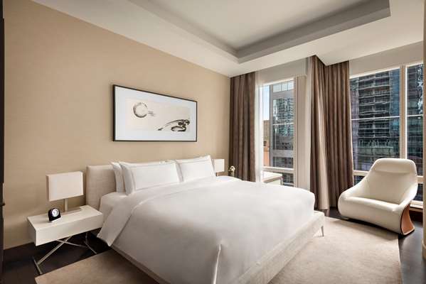 Suite - Shangri-La Hotel Toronto