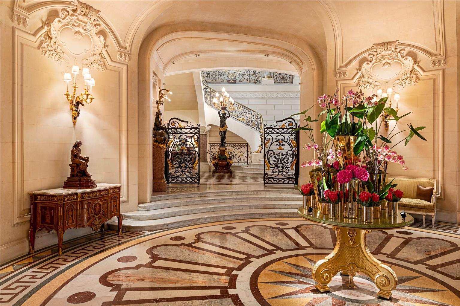 Guest photo
