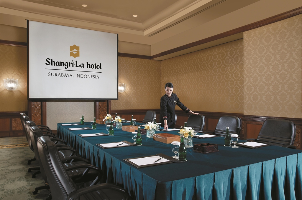 Shangri-La Hotel Surabaya