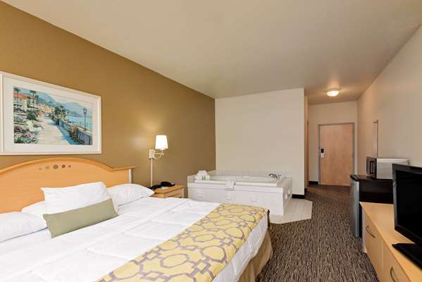  - Baymont Inn & Suites Lawrenceburg
