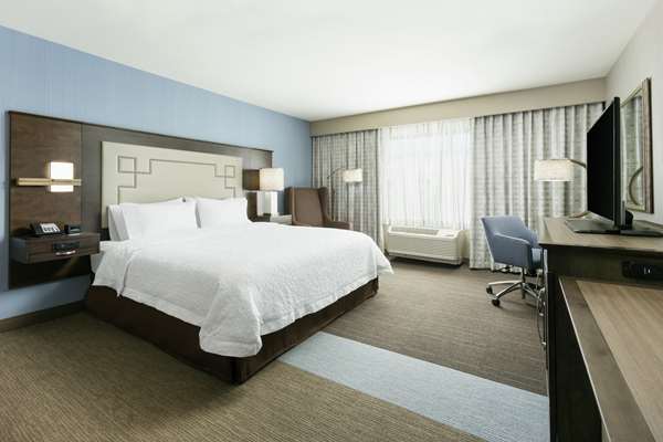 - Hampton Inn & Suites Napa