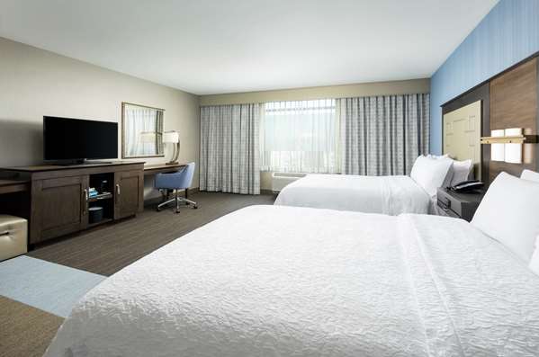  - Hampton Inn & Suites Napa