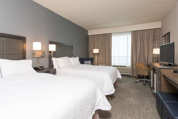  - Hampton Inn & Suites Downtown Grand Rapids - I-196, Exit 78