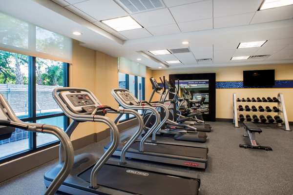 Fitness/ Exercise Room - Hampton Inn Gulf Shores