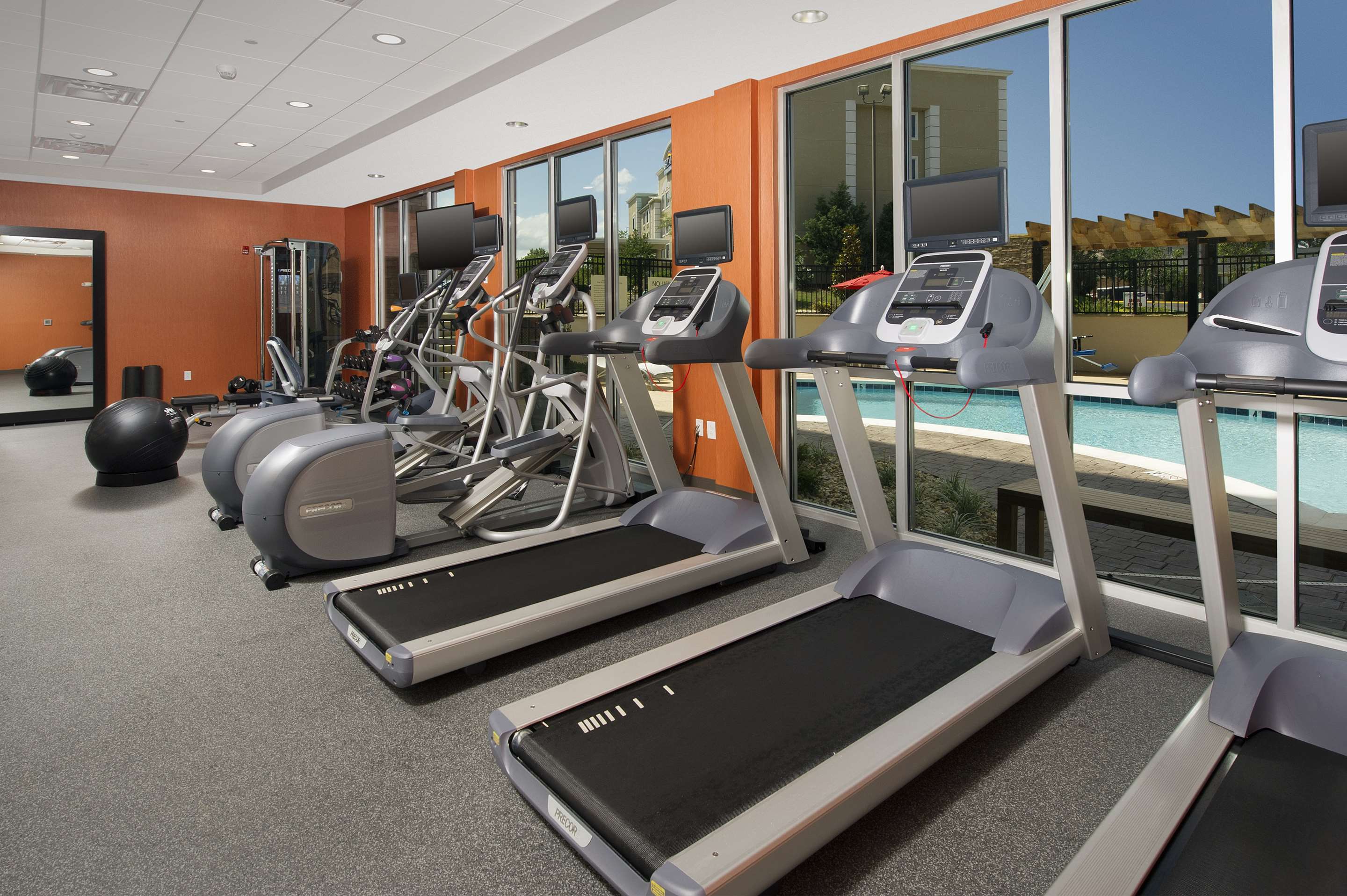 Health club fitness center gym | Home2 Suites by Hilton Hattiesburg