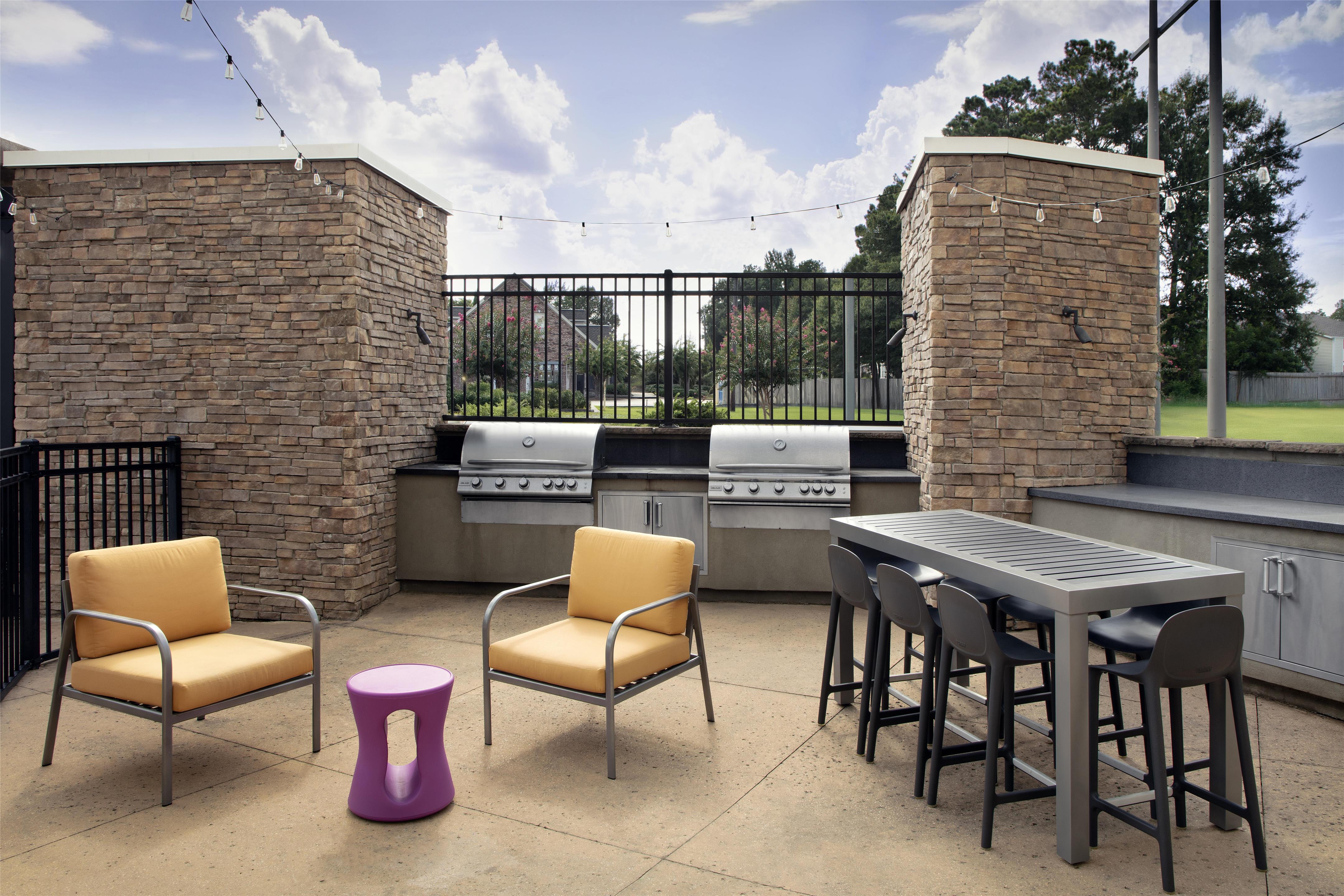 Exterior | Home2 Suites by Hilton Hattiesburg