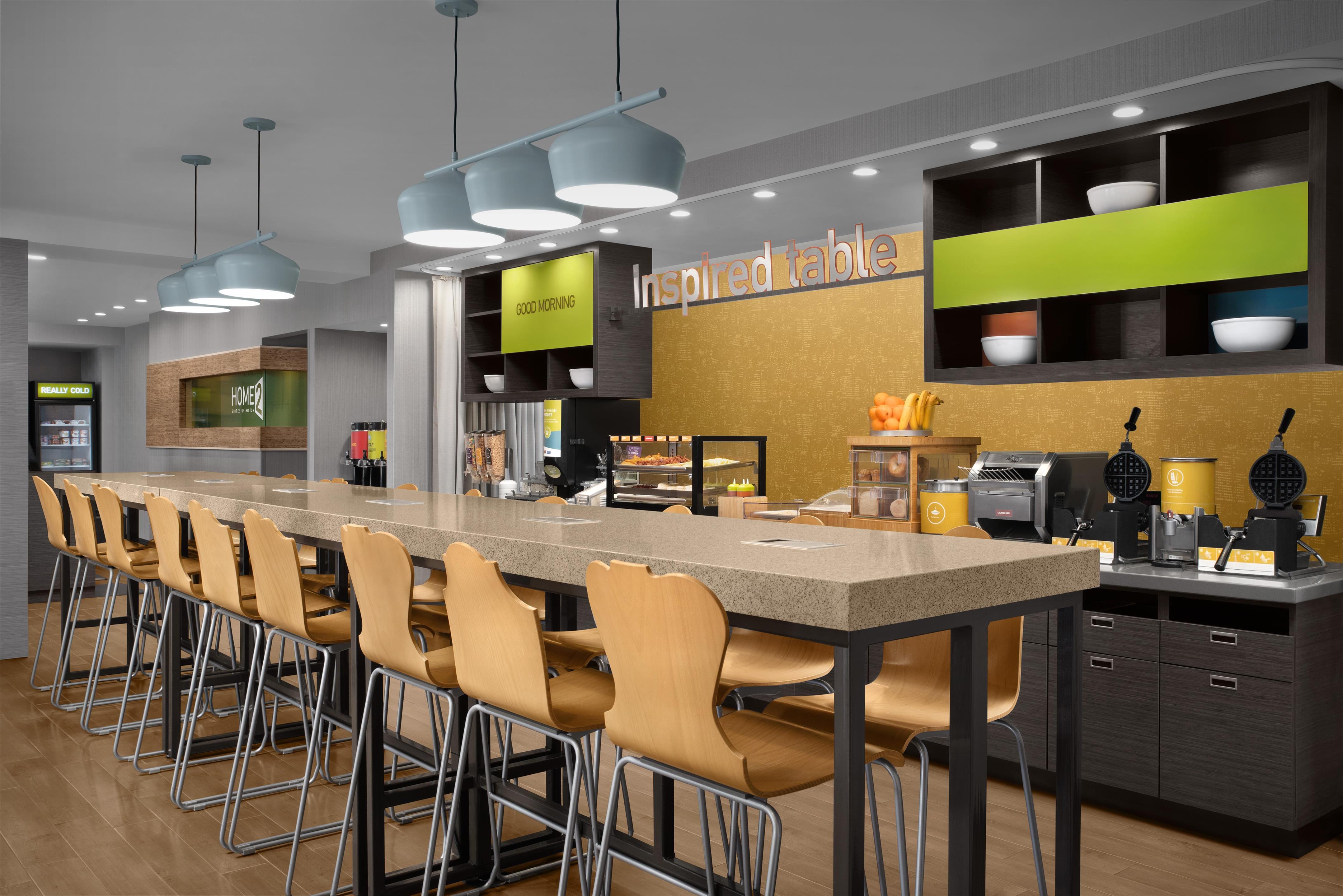 Breakfast Area | Home2 Suites by Hilton Lake City