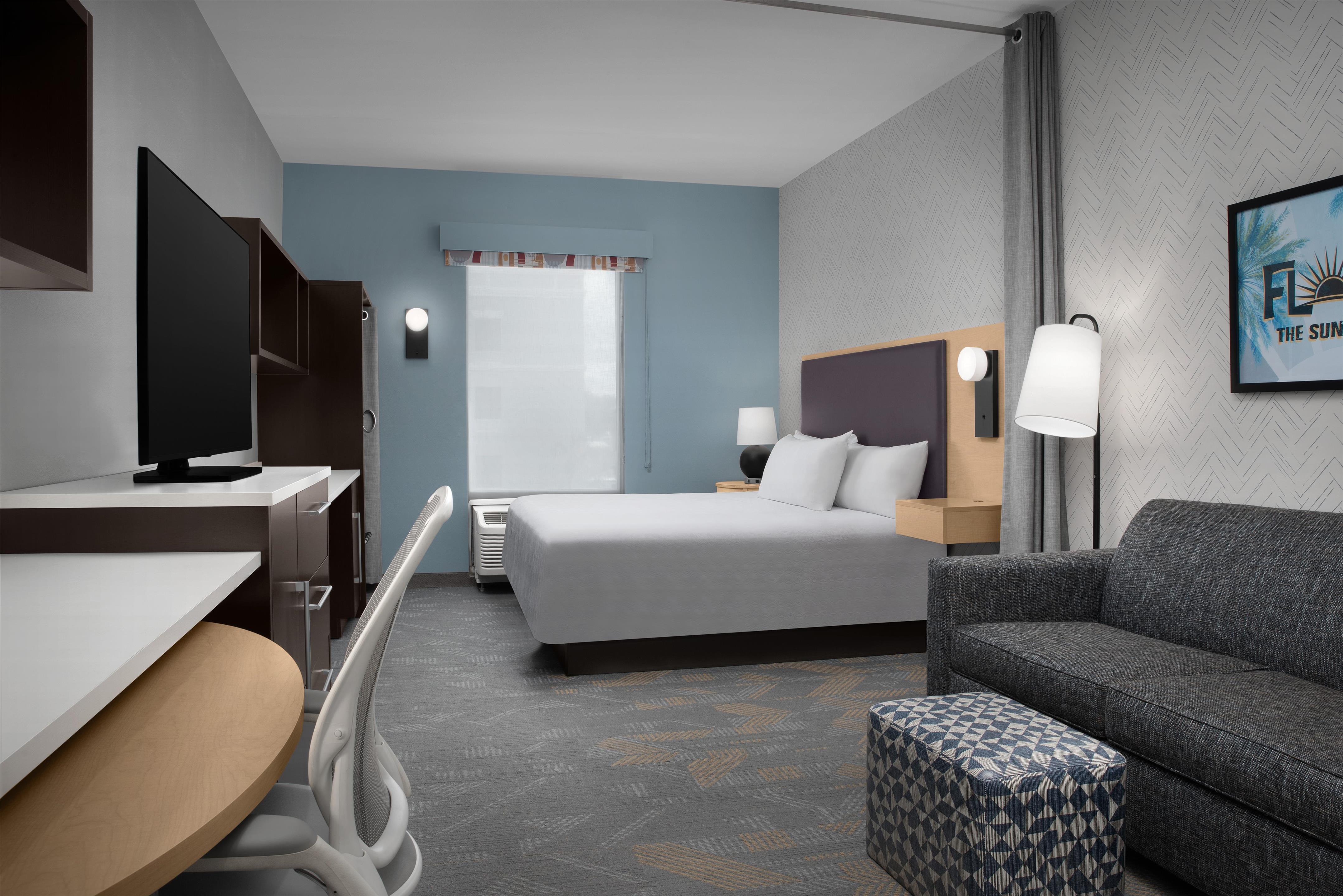 Guest room