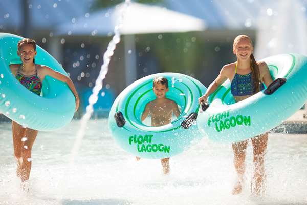 Pool - Hilton Orlando Buena Vista Palace Resort Lake Buena Vista - I-4, Exit 68