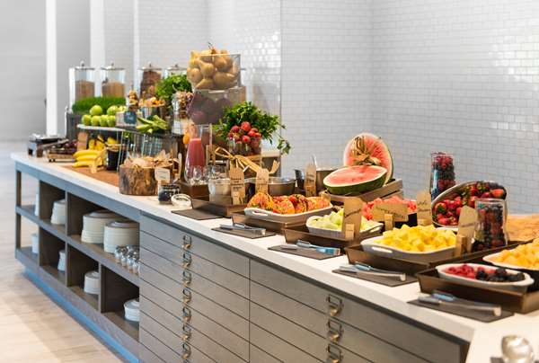 Amenities - Hilton Orlando Buena Vista Palace Resort Lake Buena Vista - I-4, Exit 68