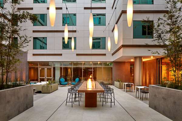  - Homewood Suites by Hilton Downtown San Diego - I-5, Exits 17 & 17A