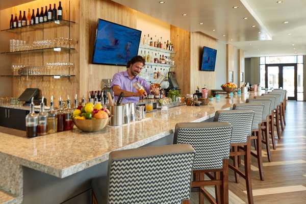 Bar - Homewood Suites by Hilton Downtown San Diego - I-5, Exits 17 & 17A