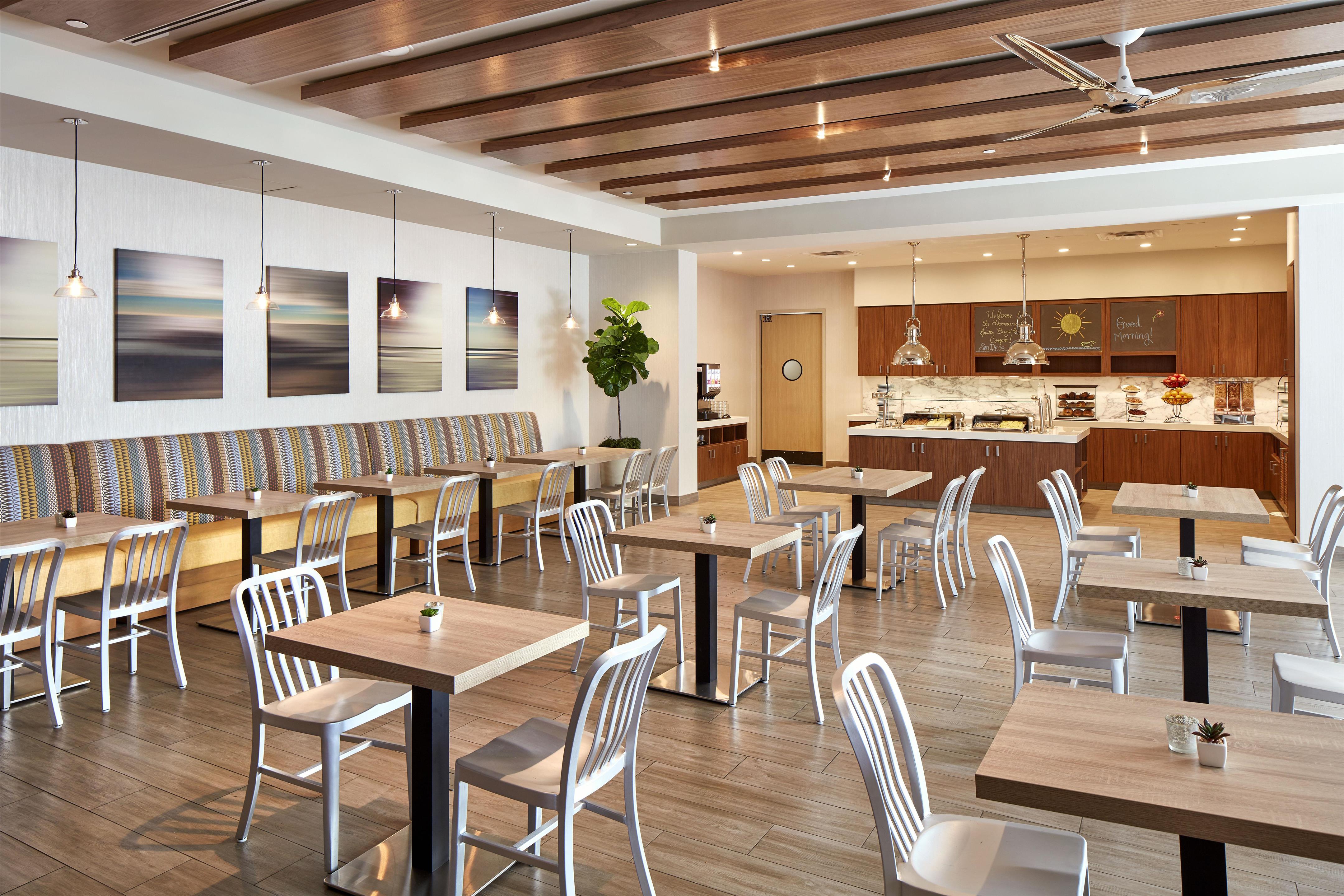 Restaurant | Homewood Suites by Hilton San Diego Downtown/Bayside