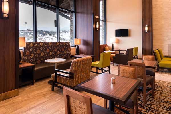 Restaurant - Hampton Inn & Suites Silverthorne
