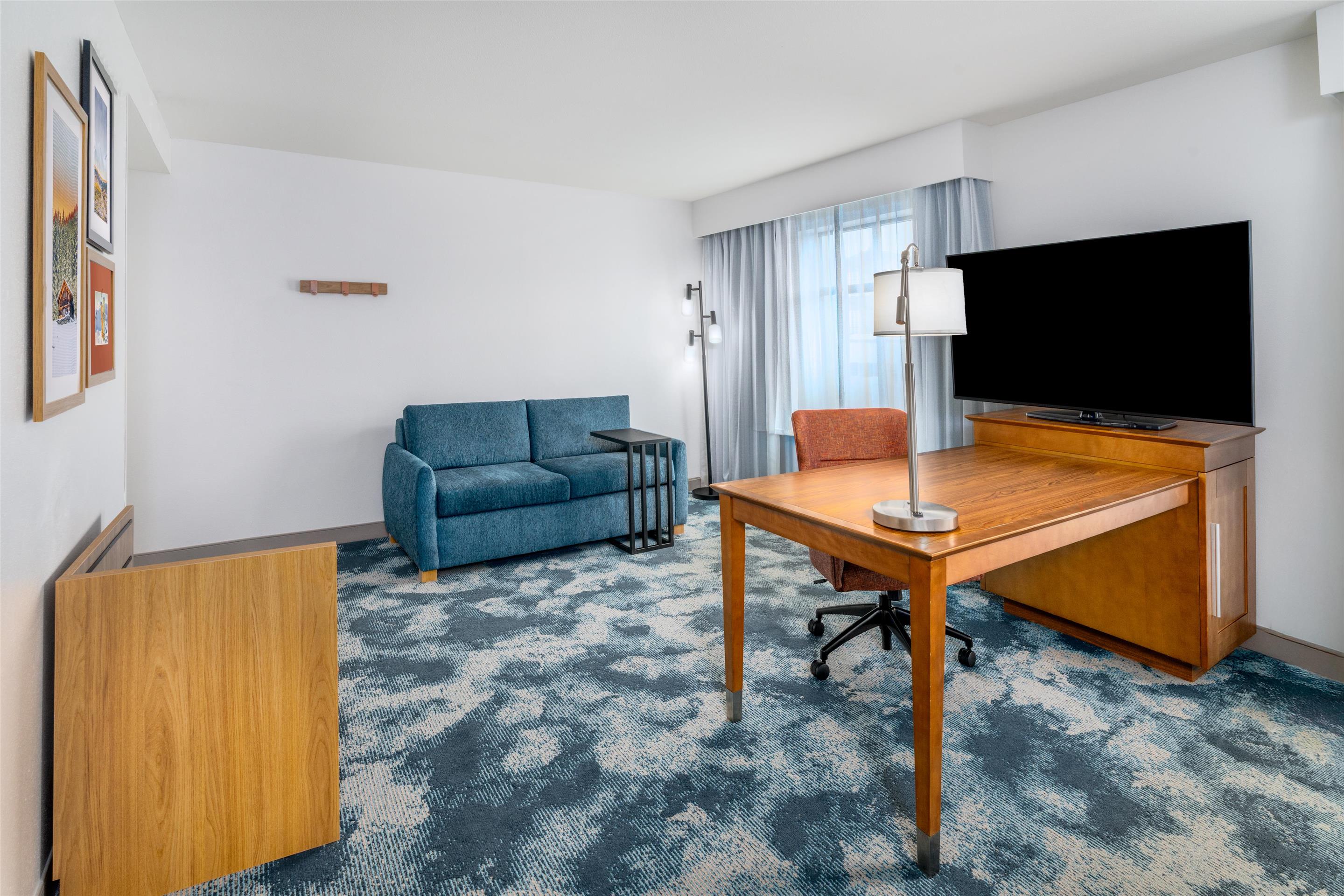 Guest room
