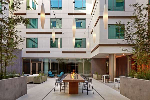 Exterior view - Hilton Garden Inn Downtown San Diego - I-5, Exits 17 & 17A
