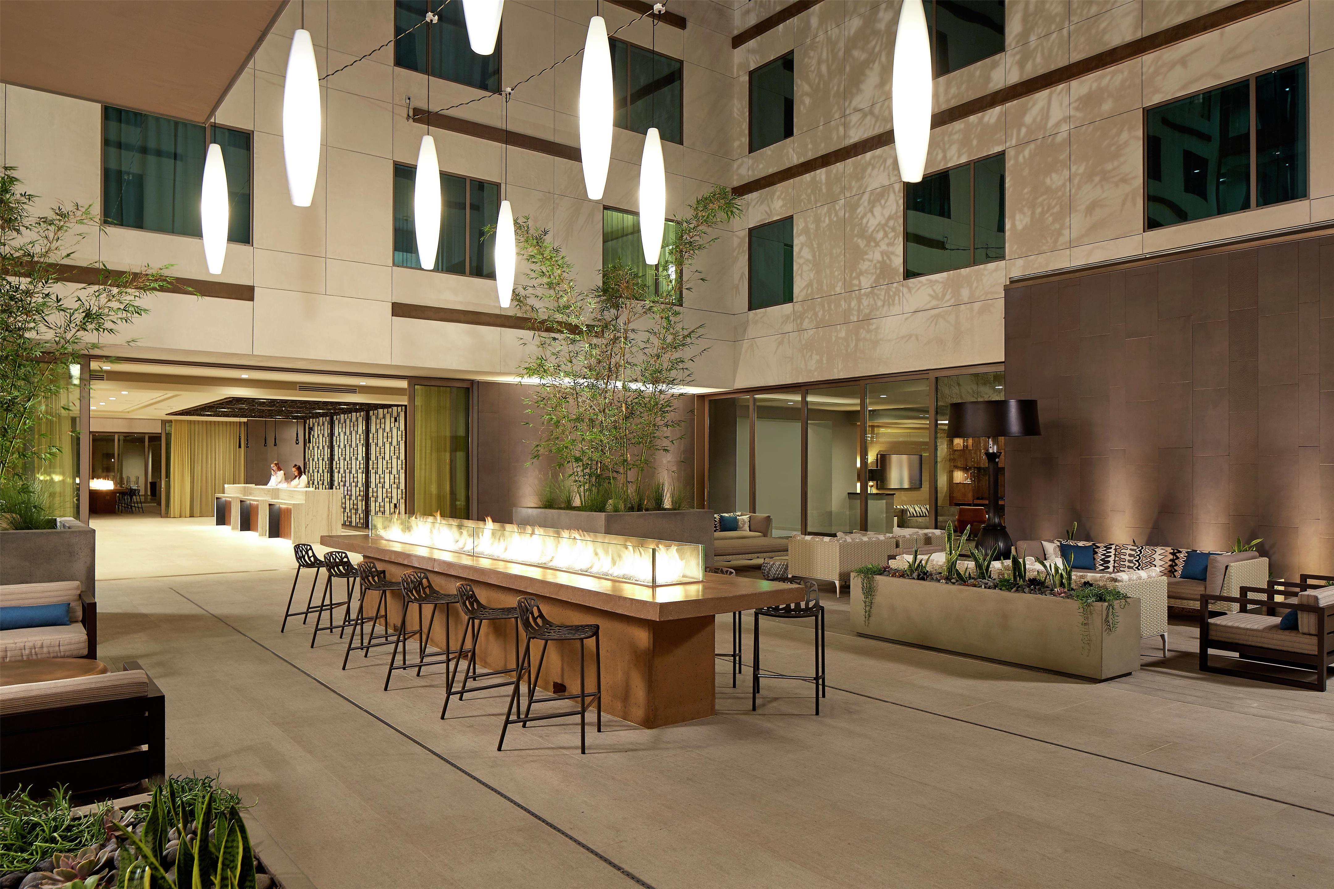 Exterior | Hilton Garden Inn San Diego Downtown/Bayside