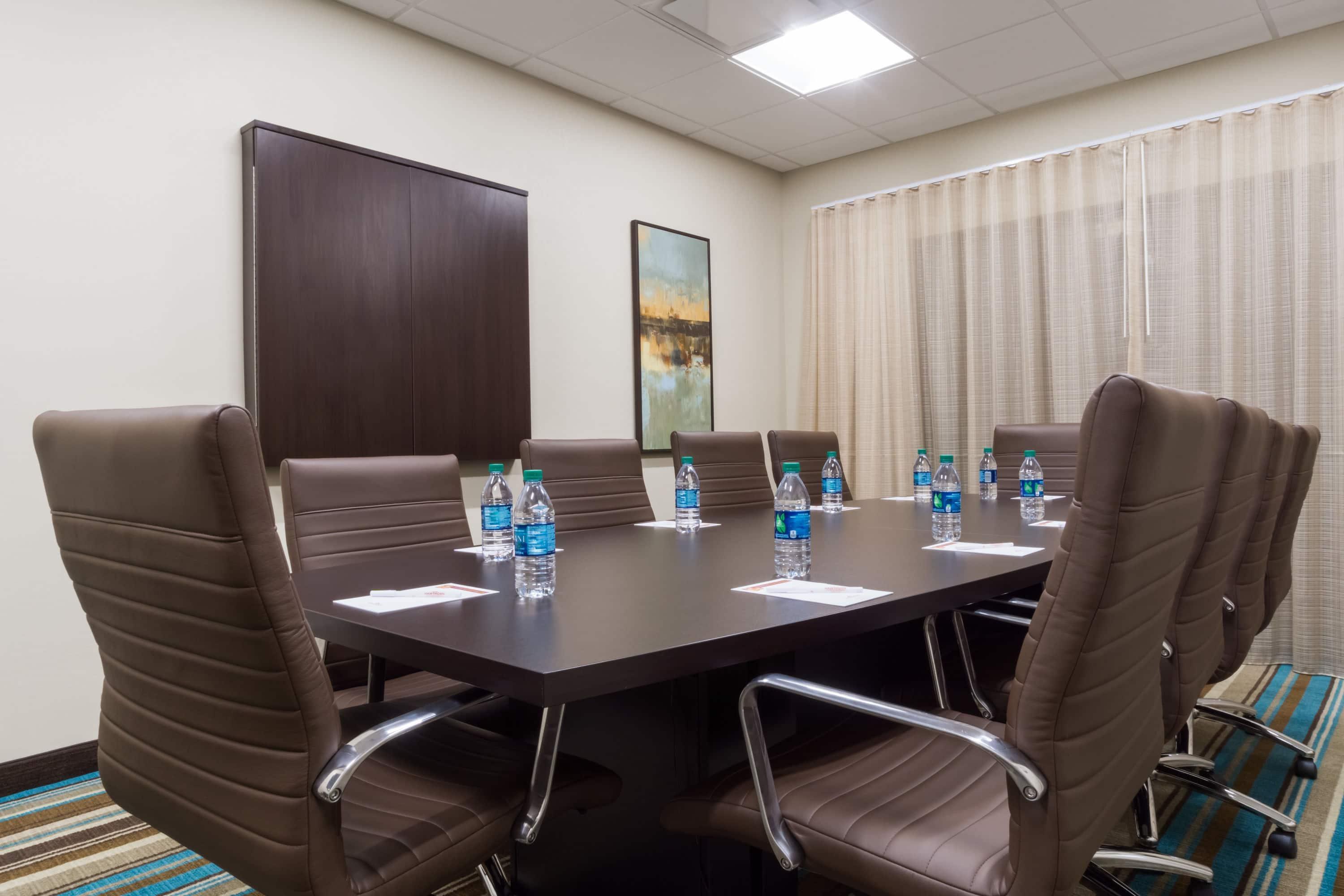 Meeting Room | Hawthorn Suites by Wyndham Wheeling at the Highlands