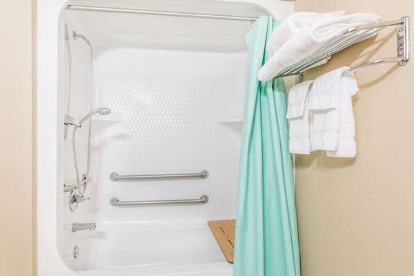  - Baymont Inn & Suites Cartersville - I-75, Exit 296