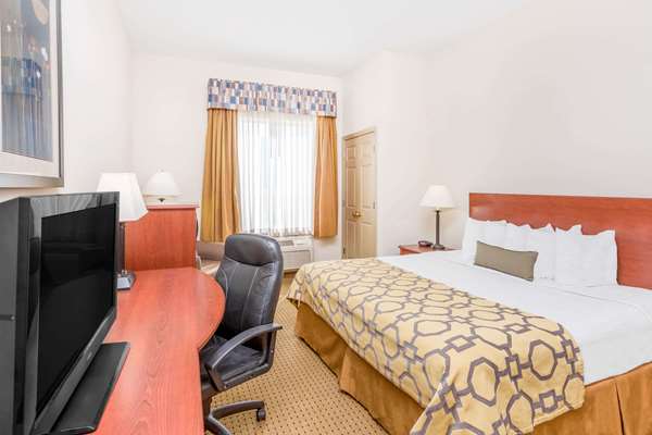  - Baymont Inn & Suites Cartersville - I-75, Exit 296