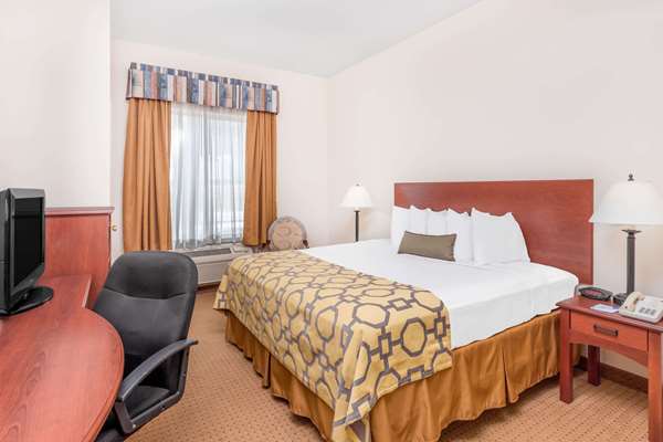  - Baymont Inn & Suites Cartersville - I-75, Exit 296