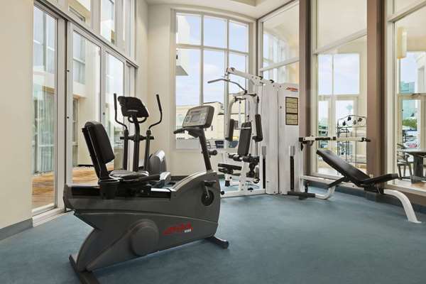 Fitness/ Exercise Room - Travelodge Hotel Fallsview Niagara Falls