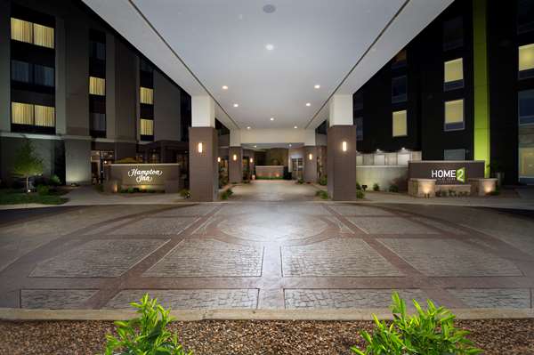 Exterior view - Hampton Inn & Suites East Louisville