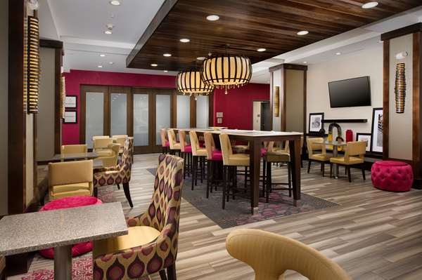 Amenities - Hampton Inn & Suites East Louisville