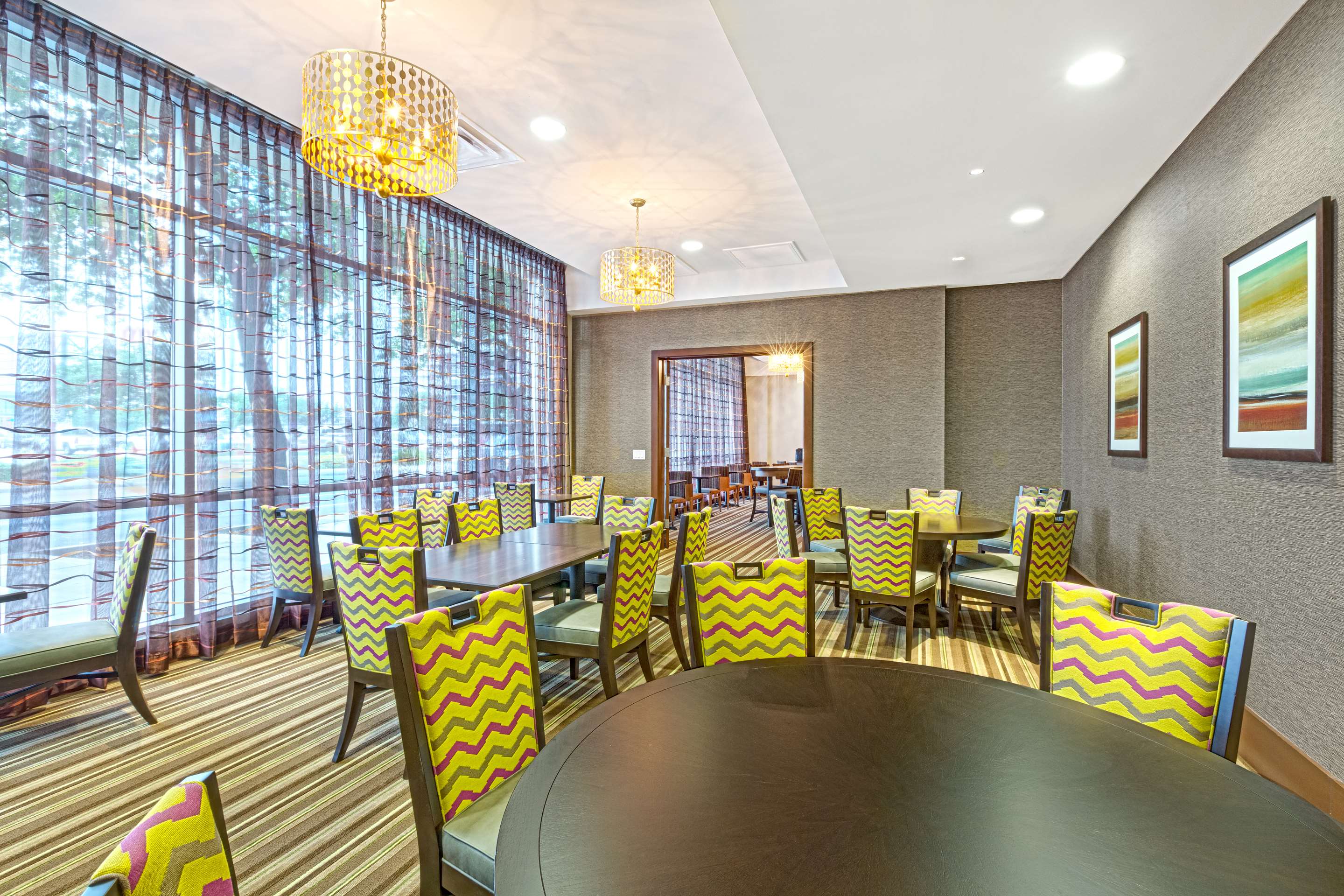 Restaurant | Homewood Suites Houston Downtown