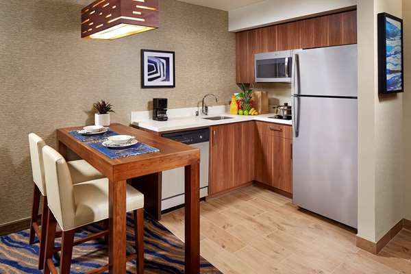  - Homewood Suites by Hilton Mission Valley San Diego - I-8, Exit 5