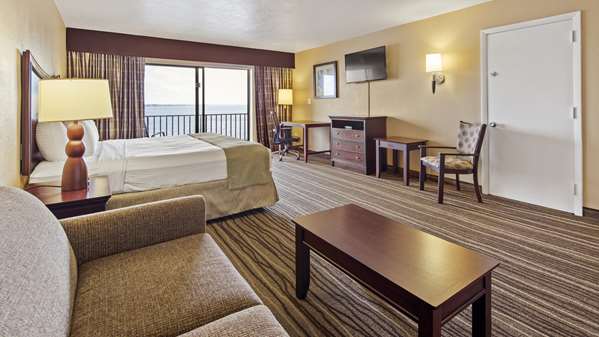 - Best Western Fort Myers Waterfront Hotel