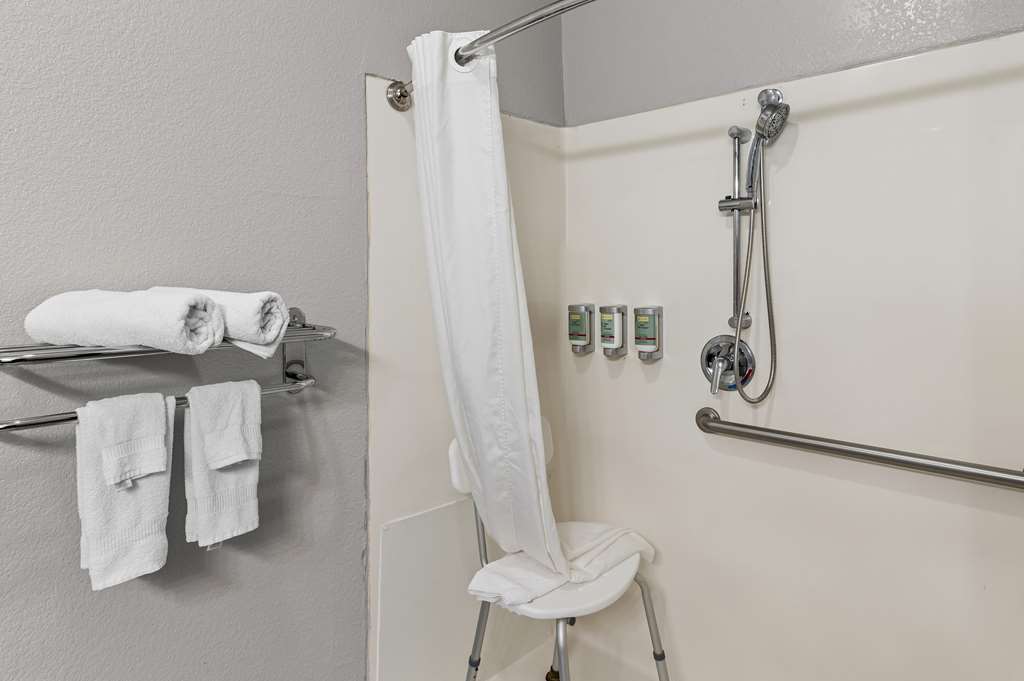 Best Western Sherwood Inn & Suites-guestroom-Guest Room,Bathroom,On-Site.jpg
